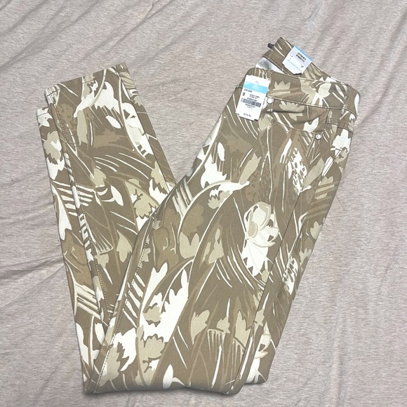 J. McLaughlin Size 0 Lexi Stretch Denim Jeans Beige Floral Print Hemmed - Picture 3 of 4